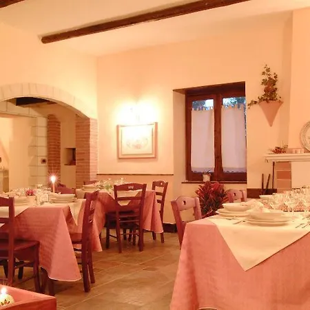 Il Fiorile Alloggio per agriturismo *